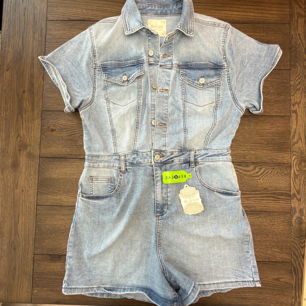 Altar'd State Light Wash Denim Romper Repreve Button Front Short Sleeve Size M